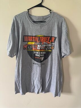 Martin Truex Jr Joe Gibbs Racing #19 NASCAR T-Shirt XL Gray